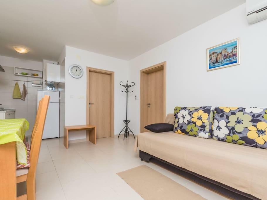 Apartment F-1 科里米诺 外观 照片